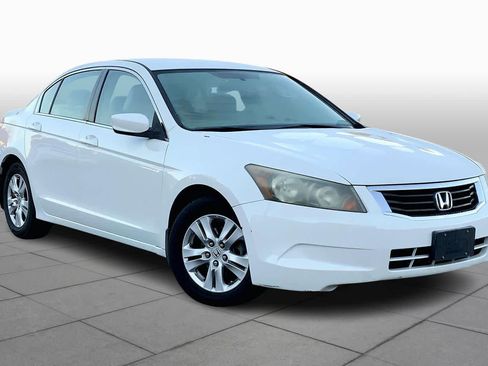 Used 2008 Honda Accord LX-P image 2