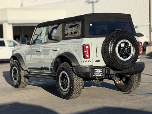 Certified 2021 Ford Bronco Outer Banks w/ Sasquatch Package image 5