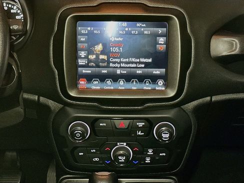 Used 2022 Jeep Renegade Trailhawk w/ Sun/Sound Group AWD/4WD image 15