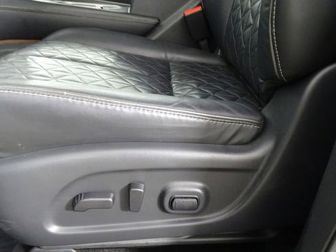 Used 2020 Nissan Murano Platinum w/ Cargo Package image 23