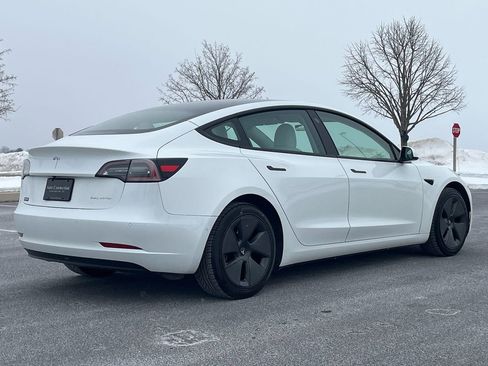 Used 2022 Tesla Model 3 Long Range image 8