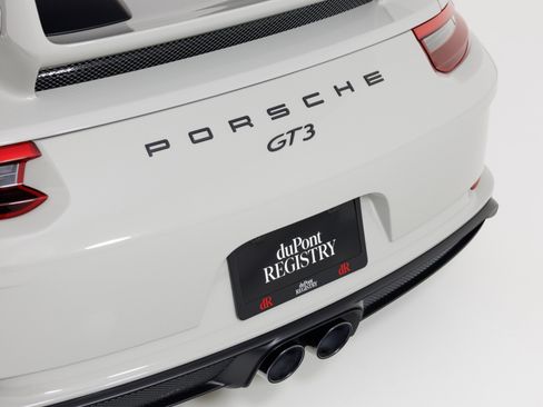 Used 2018 Porsche 911 GT3 RWD image 75