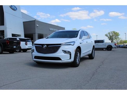 Used 2024 Buick Enclave Essence w/ LPO, Cargo Package FWD image 1