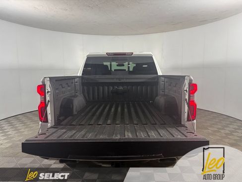Used 2024 Chevrolet Silverado 1500 LTZ AWD/4WD image 11