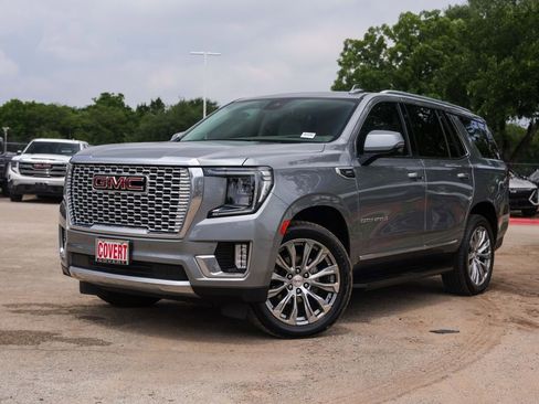 Used 2023 GMC Yukon Denali RWD image 2