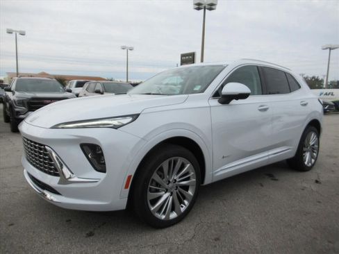 New 2026 Buick Envision Avenir image 3