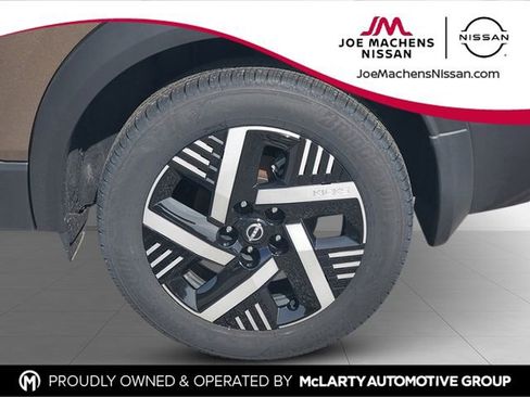 New 2026 Nissan Kicks SV w/ SV Premium Package image 12