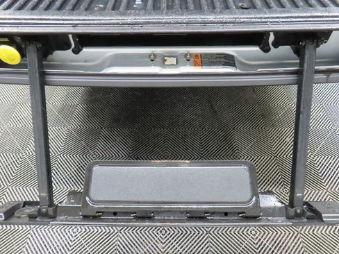 Used 2017 Ford F150 Lariat w/ Equipment Group 501A Mid AWD/4WD image 37