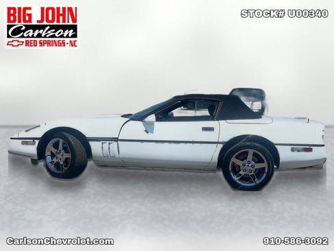 Used 1989 Chevrolet Corvette Convertible RWD image 4