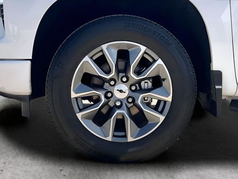 Used 2025 Chevrolet Silverado 1500 RST RWD image 36