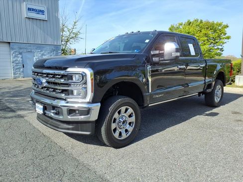 Used 2024 Ford F250 Lariat w/ Lariat Ultimate Package AWD/4WD image 14