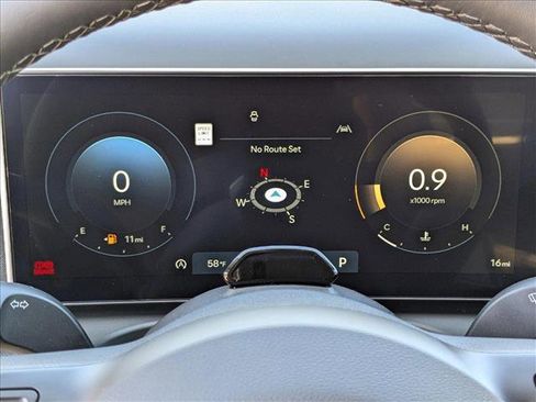 New 2025 Hyundai Tucson SEL image 11