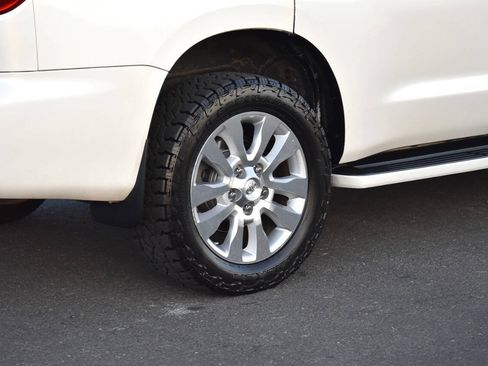 Used 2013 Toyota Sequoia Platinum AWD/4WD image 22