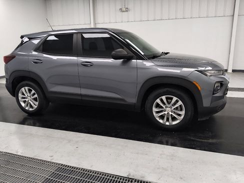 Used 2021 Chevrolet TrailBlazer LS FWD image 11