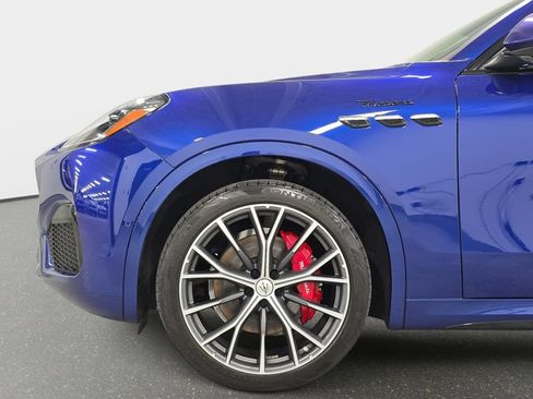Used 2023 Maserati Grecale Modena AWD/4WD image 10