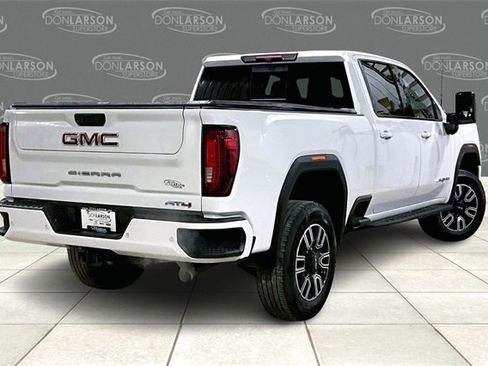 Used 2023 GMC Sierra 2500 AT4 w/ AT4 Preferred Package image 7