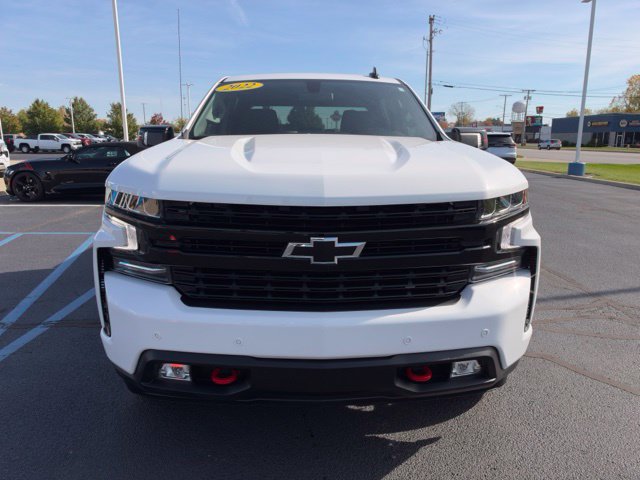 Used 2022 Chevrolet Silverado 1500 RST w/ Redline Edition AWD/4WD image 3
