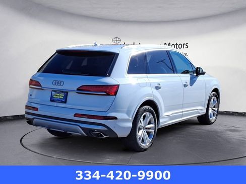 New 2025 Audi Q7 2.0T Premium w/ Convenience Package image 5