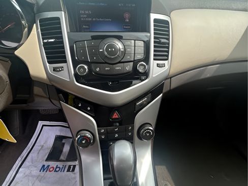 Used 2014 Chevrolet Cruze LT w/ RS Package FWD image 16