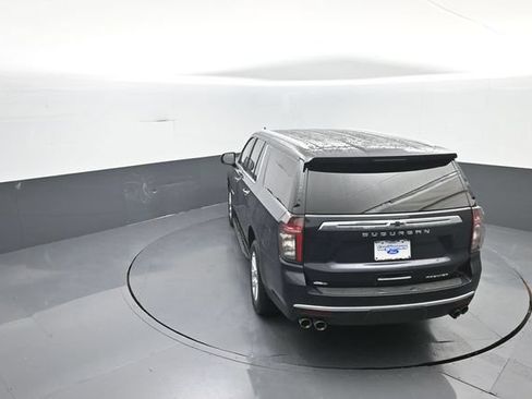 Used 2023 Chevrolet Suburban Premier AWD/4WD image 29