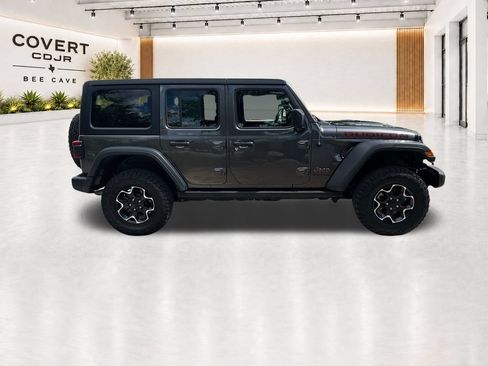 Used 2023 Jeep Wrangler Unlimited Rubicon w/ LED Lighting Group AWD/4WD image 13