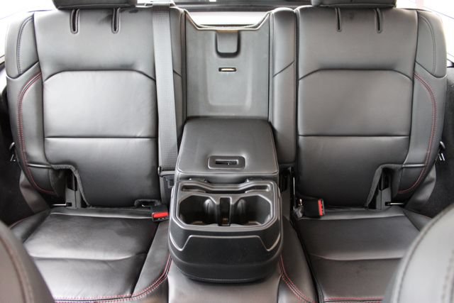 Used 2025 Jeep Wrangler Unlimited Rubicon AWD/4WD image 41