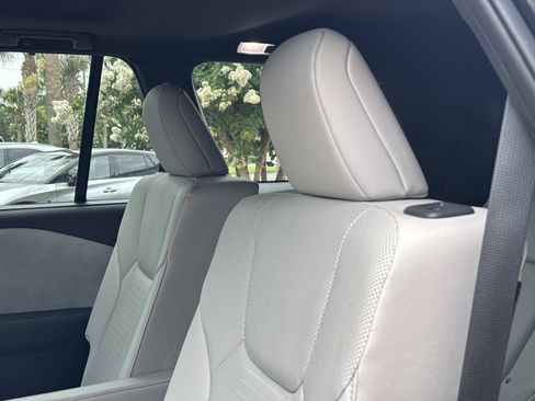 Certified 2025 Lexus TX 350 AWD w/ Technology Package image 19