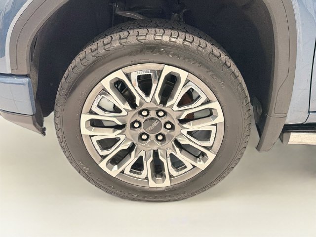 Used 2025 GMC Sierra 1500 Denali Ultimate AWD/4WD image 27