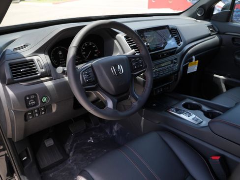 Used 2025 Honda Ridgeline TrailSport+ image 15