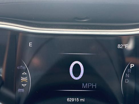Used 2021 Jeep Grand Cherokee Laredo RWD image 14