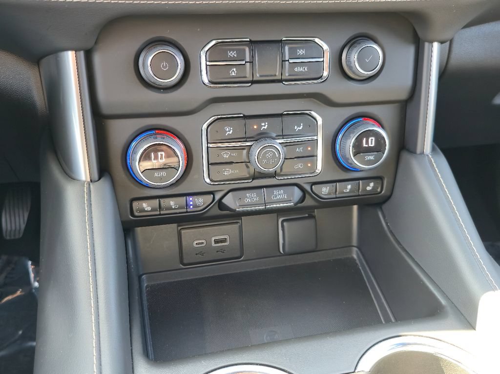 Certified 2023 Chevrolet Suburban Premier w/ Max Trailering Package AWD/4WD image 17