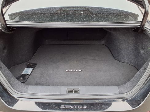 Used 2022 Nissan Sentra SV w/ All-Weather Package image 25