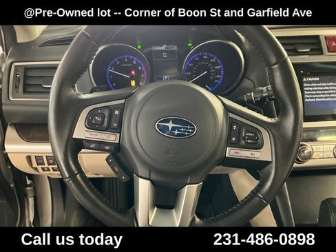 Used 2017 Subaru Outback 2.5i Limited AWD/4WD image 20