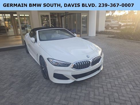 Used 2022 BMW M850i xDrive Convertible image 4