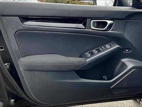 Used 2023 Honda Civic EX image 18