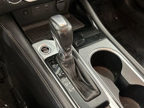 Used 2023 Nissan Altima 2.5 SL FWD image 16
