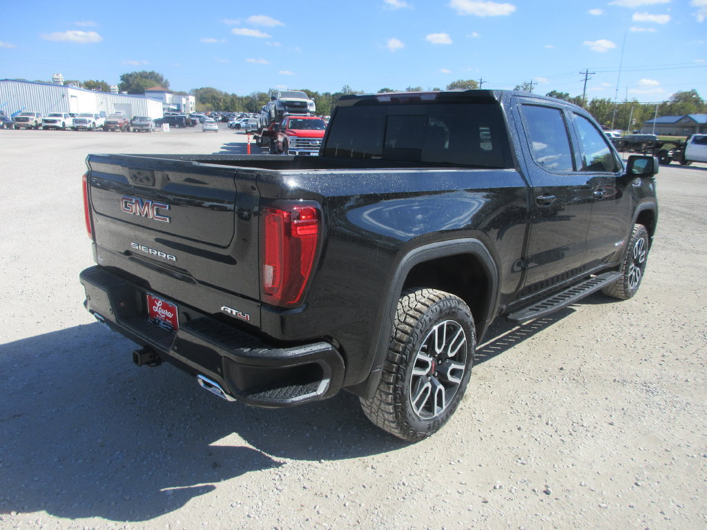 New 2026 GMC Sierra 1500 AT4 w/ AT4 Premium Package AWD/4WD image 4