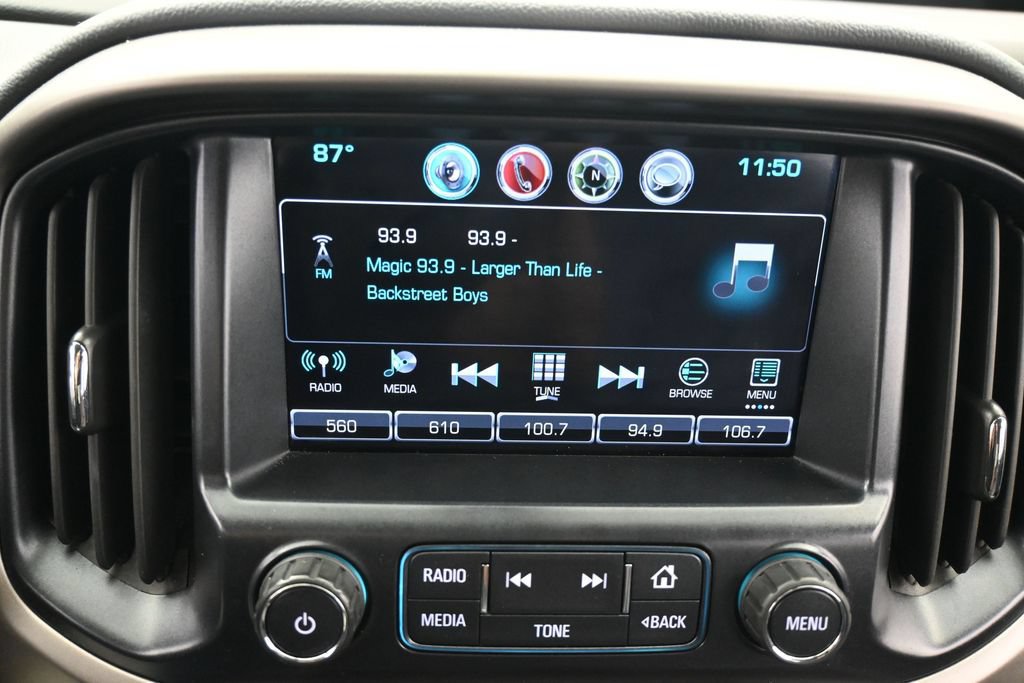 Used 2017 Chevrolet Colorado Z71 AWD/4WD image 25