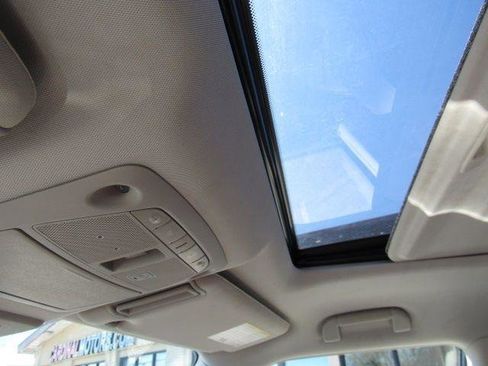 Used 2019 Nissan Armada SL w/ Premium Package image 28