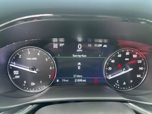 Used 2023 Buick Envision Essence image 39