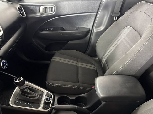 Used 2023 Hyundai Venue SEL FWD image 24