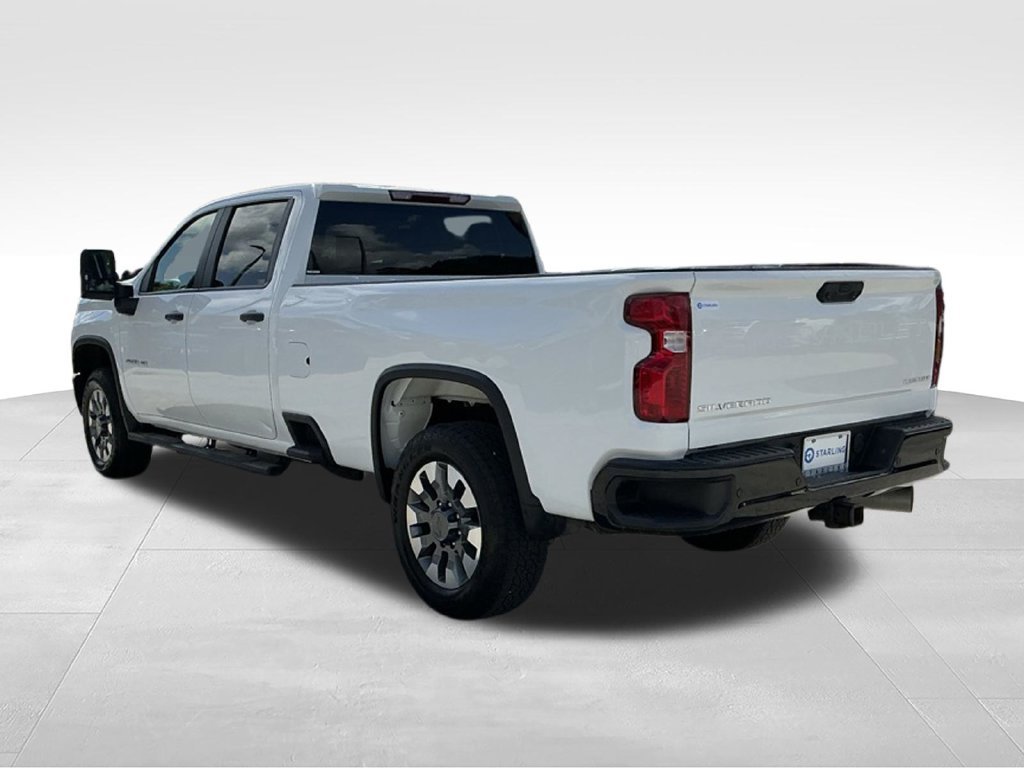 Used 2025 Chevrolet Silverado 2500 Custom w/ Custom Value Package AWD/4WD image 5