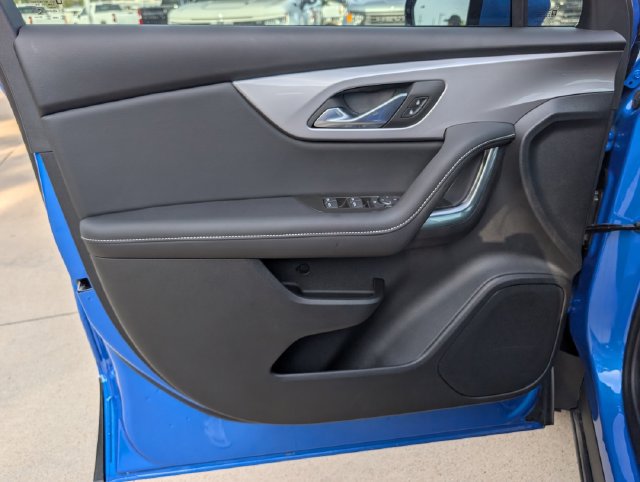 New 2026 Chevrolet Blazer LT w/ LPO, Floor Liner Package FWD image 12