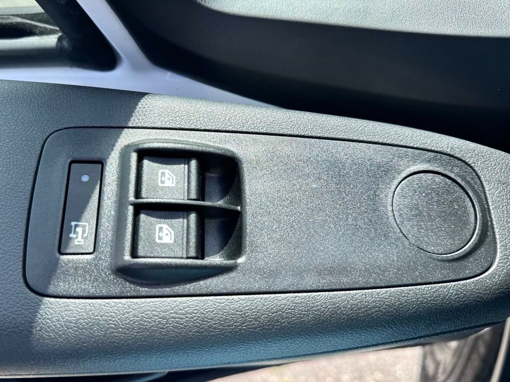 Used 2025 RAM ProMaster 3500 FWD image 13