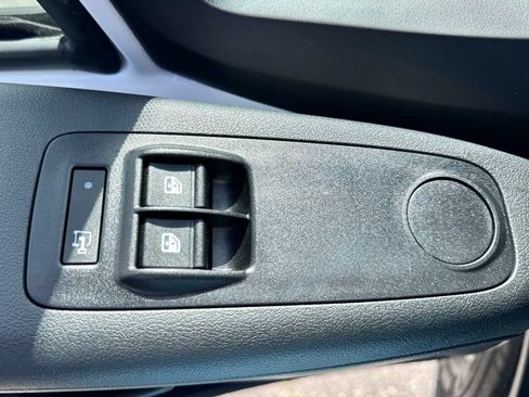 Used 2025 RAM ProMaster 3500 FWD image 13