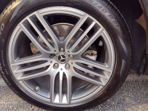 Used 2022 Mercedes-Benz GLS 450 4MATIC image 13