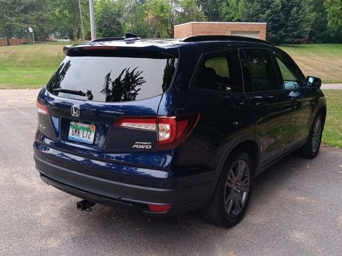 Used 2022 Honda Pilot Sport image 4
