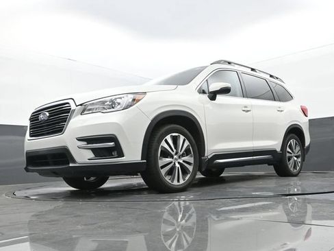 Used 2020 Subaru Ascent Limited w/ Technology Package AWD/4WD image 12