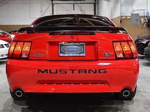 Used 2004 Ford Mustang Mach 1 RWD image 8