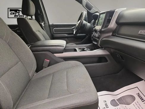 Used 2019 RAM 1500 Big Horn AWD/4WD image 11